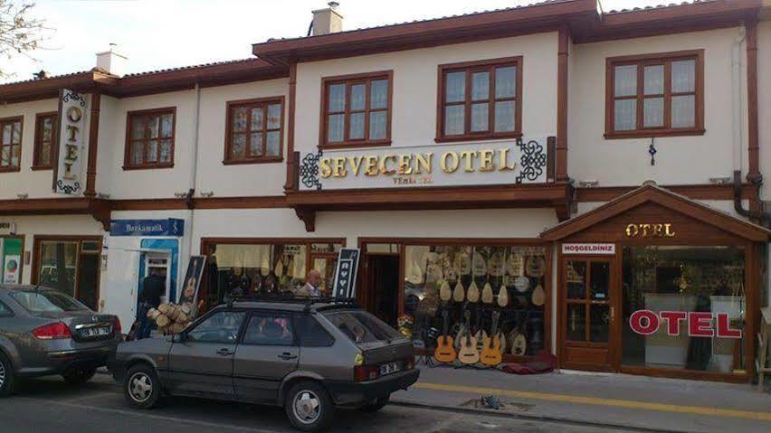 Sevecen Hotel *